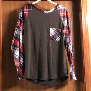 Plaid top